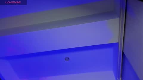 Snapshot of thiagomeneses0 chatting on January 2026 02:57:02 AM THIAGO MENESES online show from January 2026 02:57:02 AM