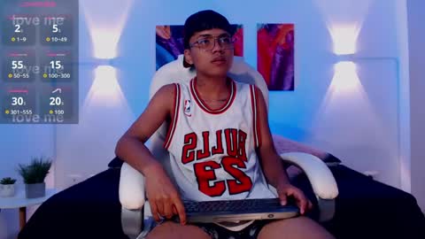 Thiago online show from April 2026 11:27:02 PM