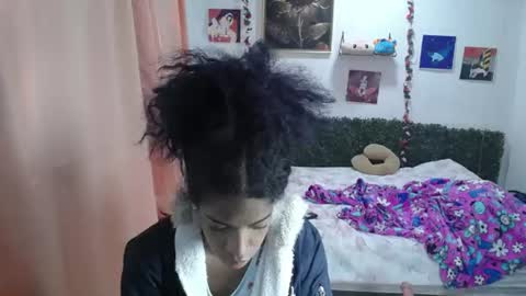Snapshot of thiana_horny chatting on June 2026 01:25:02 PM thiana_horny online show from June 2026 01:25:02 PM