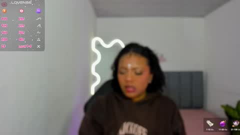  thiana  online show from October 2025 02:44:01 AM