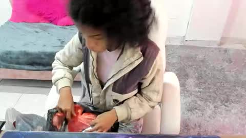 thianahorny online show from December 2025 11:59:01 AM