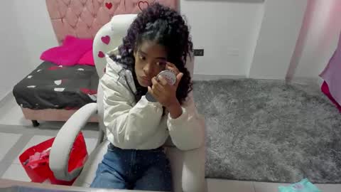 Snapshot of thianahornyy chatting on February 2026 12:45:02 PM thianahornyy online show from February 2026 12:45:02 PM