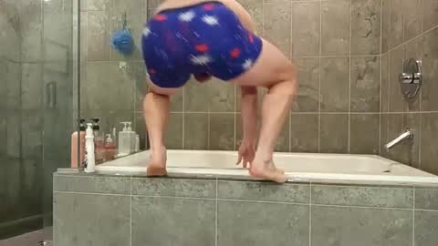 Snapshot of thiccman97 chatting on December 2024 03:04:01 AM thiccman97 online show from December 2024 03:04:01 AM