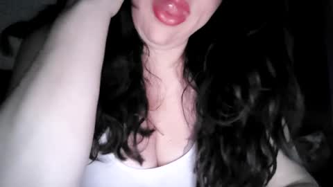 Snapshot of thick9curves chatting on July 2026 10:01:02 PM thick9curves online show from July 2026 10:01:02 PM