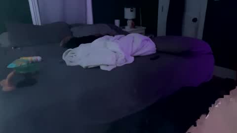 Thick D Bottom online show from March 2026 09:24:02 AM