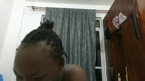 Snapshot of thick_jojo chatting on December 2024 02:09:01 AM Call me Taliee online show from December 2024 02:09:01 AM