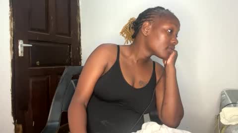 Snapshot of thick_jojo chatting on January 2025 02:15:01 AM Call me Taliee online show from January 2025 02:15:01 AM