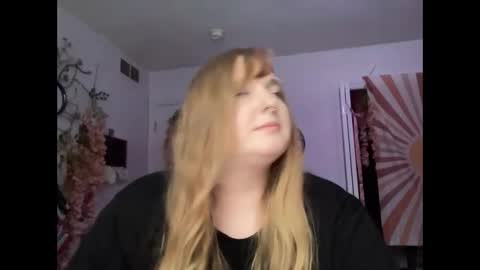 Snapshot of thickgingergoddess chatting on February 2025 09:34:02 PM Ariel online show from February 2025 09:34:02 PM