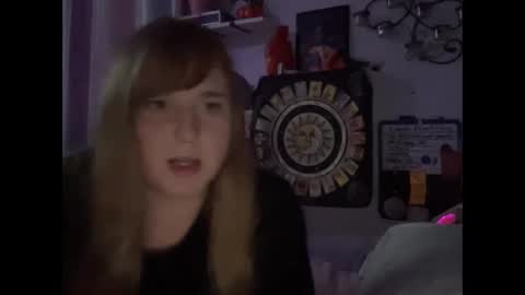 Snapshot of thickgingergoddess chatting on February 2025 01:09:01 AM Ariel online show from February 2025 01:09:01 AM