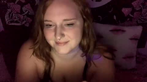 Snapshot of thickgingergoddess chatting on September 2025 04:39:02 AM Ariel online show from September 2025 04:39:02 AM