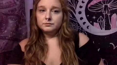 Snapshot of thickgingergoddess chatting on October 2025 03:48:02 AM Ariel online show from October 2025 03:48:02 AM