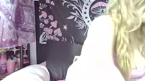 Snapshot of thickgingergoddess chatting on November 2025 07:02:02 PM Ariel online show from November 2025 07:02:02 PM