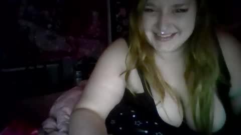 Snapshot of thickgingergoddess chatting on November 2025 11:13:01 AM Ariel online show from November 2025 11:13:01 AM