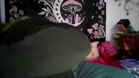 Snapshot of thickgingergoddess chatting on December 2025 11:42:01 PM Ariel online show from December 2025 11:42:01 PM