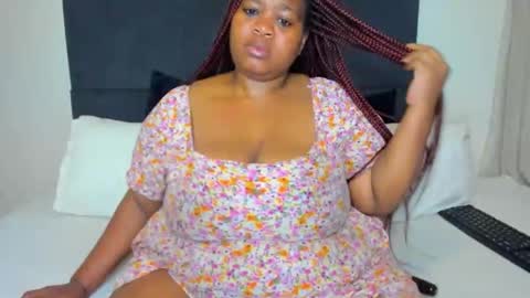 thickleeyanax online show from November 2025 08:19:02 PM