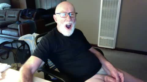 Snapshot of thickmorningwoodinyoualways chatting on September 2025 04:18:02 PM Thickmorningwoodinyou always online show from September 2025 04:18:02 PM