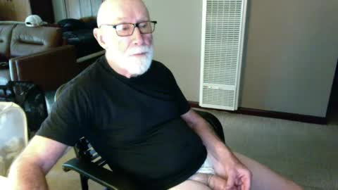 Snapshot of thickmorningwoodinyoualways chatting on September 2025 05:38:02 PM Thickmorningwoodinyou always online show from September 2025 05:38:02 PM