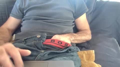 Snapshot of thickrum chatting on November 2025 01:43:02 PM Thickru online show from November 2025 01:43:02 PM