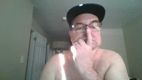 thickwhiteload online show from January 2026 06:01:01 PM