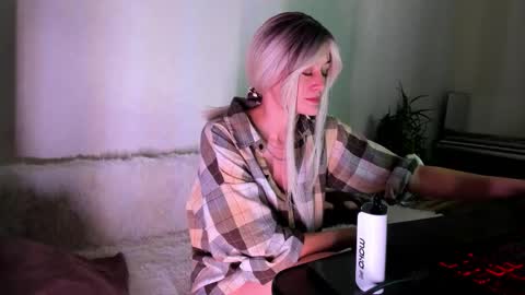 thief_of_hearts_ online show from November 2025 12:19:01 AM