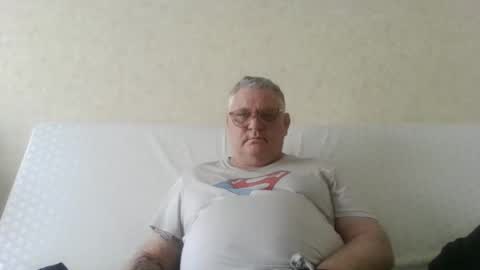 Snapshot of thierrysymp chatting on April 2026 05:14:01 PM Thierrysymp online show from April 2026 05:14:01 PM