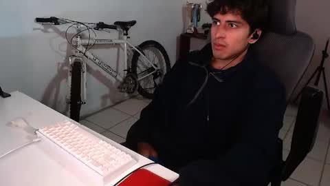 thieves_us online show from October 2025 05:08:02 AM