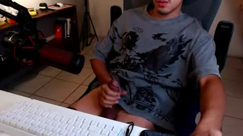 Snapshot of thieves_us chatting on June 2026 05:34:01 PM thieves_us online show from June 2026 05:34:01 PM