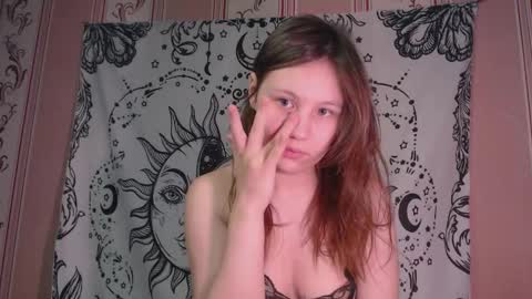 Snapshot of thighswithspikes chatting on November 2025 07:21:02 AM thighswithspikes online show from November 2025 07:21:02 AM