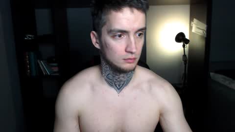 Snapshot of this_is_andy chatting on February 2025 01:04:02 AM Andy online show from February 2025 01:04:02 AM