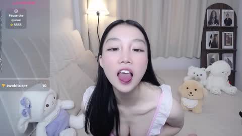 kk online show from December 2025 01:00:01 AM