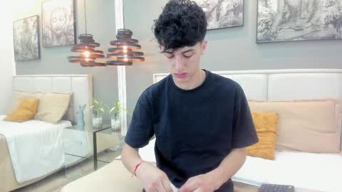 Thom online show from April 2026 11:15:02 AM