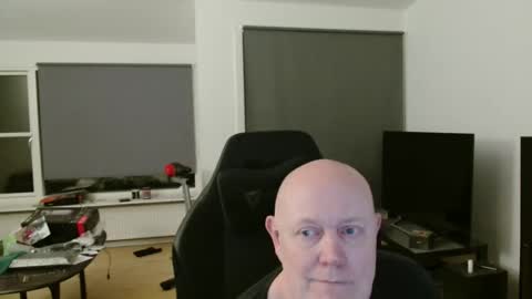 thomas315627 online show from April 2026 08:53:02 PM