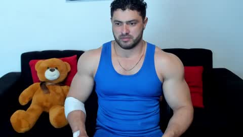 Thomas Brandon online show from January 2025 01:32:02 AM