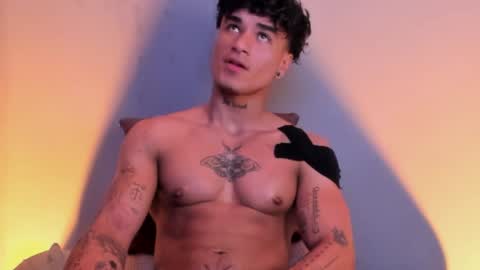 Thomas 3  JUST STAY AND BE MY LAST LOVE online show from December 2024 07:01:01 PM