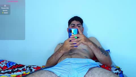 thomas_ks11 online show from December 2024 05:44:01 AM