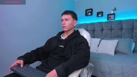 Thomas online show from February 2026 12:11:01 PM