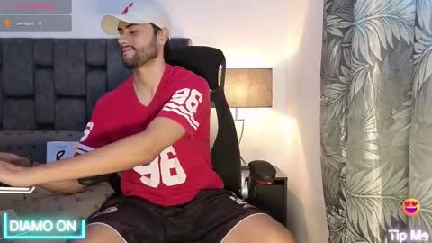 Thomas online show from October 2025 05:56:02 PM