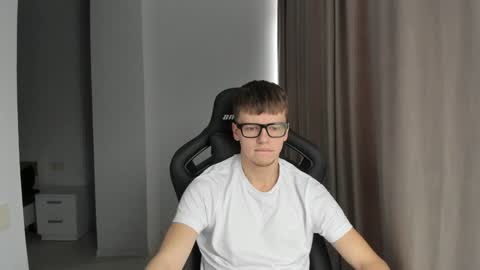 Tomas online show from January 2025 11:17:01 AM