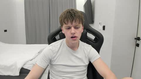 Tomas online show from April 2026 02:31:01 PM