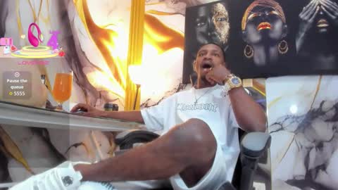 Snapshot of thomas_shelbys chatting on October 2025 03:38:01 AM Thomas online show from October 2025 03:38:01 AM