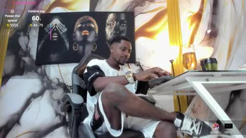 Snapshot of thomas_shelbys chatting on November 2025 01:06:01 AM Thomas online show from November 2025 01:06:01 AM