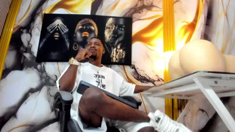 Snapshot of thomas_shelbys chatting on November 2025 03:37:02 AM Thomas online show from November 2025 03:37:02 AM