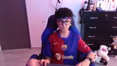 Snapshot of thomascooper_cams chatting on November 2025 07:01:02 PM VALERIA online show from November 2025 07:01:02 PM