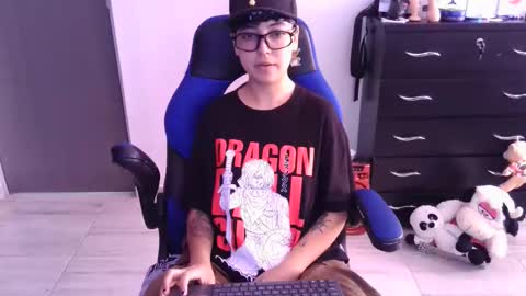 Snapshot of thomascooper_cams chatting on November 2025 04:06:02 PM VALERIA online show from November 2025 04:06:02 PM