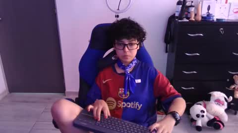 Snapshot of thomascooper_cams chatting on February 2026 06:47:01 PM VALERIA online show from February 2026 06:47:01 PM