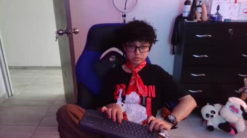 Snapshot of thomascooper_cams chatting on February 2026 06:48:01 PM VALERIA online show from February 2026 06:48:01 PM