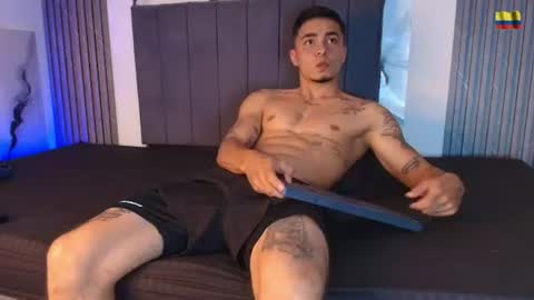 Snapshot of thomass_conor chatting on June 2026 10:19:02 PM thomass_conor online show from June 2026 10:19:02 PM
