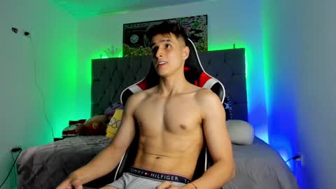 Thom Klein online show from January 2025 08:26:02 PM