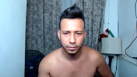 Snapshot of thommerxxx chatting on January 2026 09:12:01 AM Thom online show from January 2026 09:12:01 AM