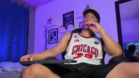 Thoms Every online show from January 2026 01:55:02 AM